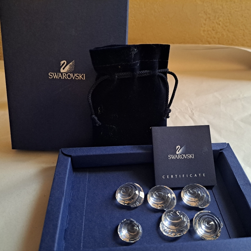 Pristine Swarovski crystal  seashells with bag, box, and COA.